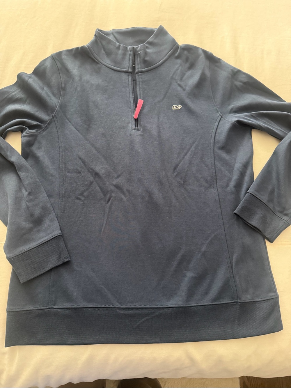 Vineyard Vines Men's Half-Zip Sweater in Navy with Pink Pull